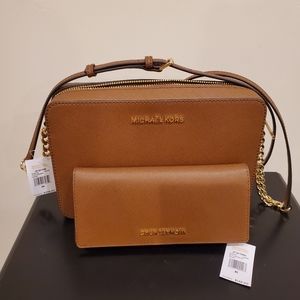 Michael Kors Crossbody purse and wallet